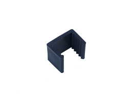Adapter voor plank in multi H-gleufpaal